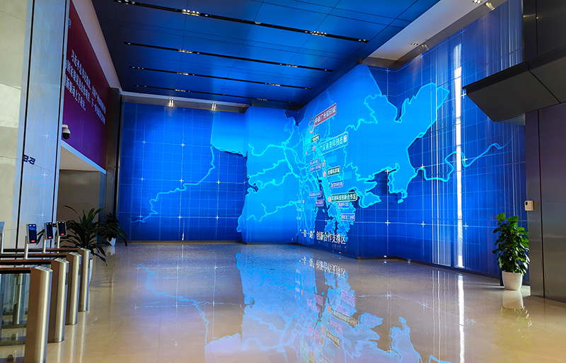 LED透明屏的戶外應(yīng)用場景及安裝注意事項