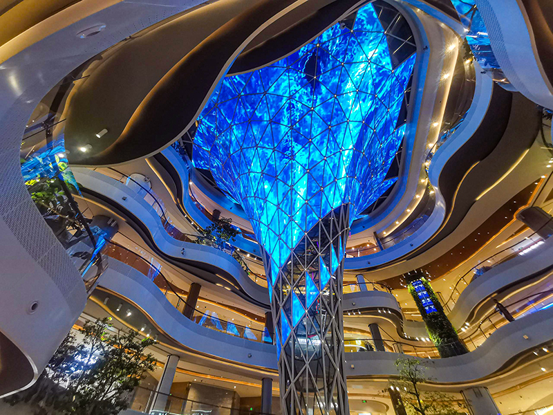 如何選擇LED透明屏廠家呢？