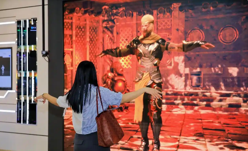 LED顯示屏與AI：顯示技術(shù)的智能躍遷與場(chǎng)景革命