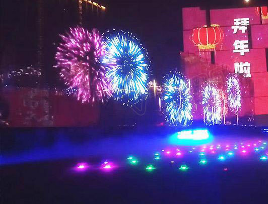 LED透明屏前維護和后維護的區(qū)別對比？