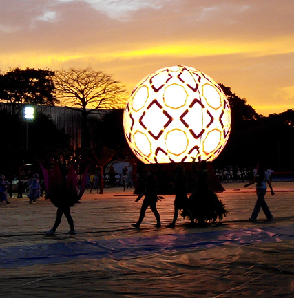 巴西世界杯“活的足球” LED軟屏MJ4-P44項(xiàng)目