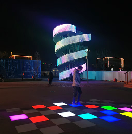 河北雄安新區(qū)羅薩大街漫生活街區(qū)LED共形屏項(xiàng)目