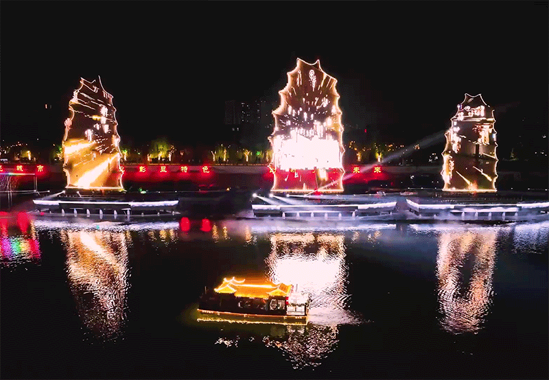 河南漯河紅楓廣場(chǎng)led網(wǎng)格屏項(xiàng)目